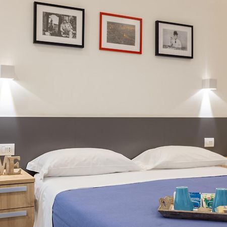 Napoli Squares Suites Eksteriør billede