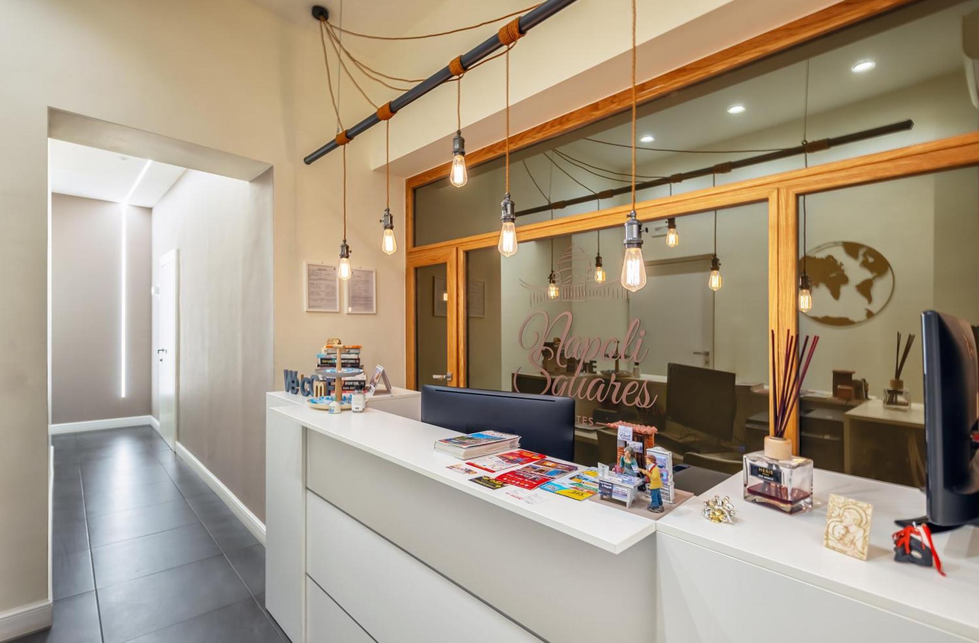 Napoli Squares Suites Eksteriør billede