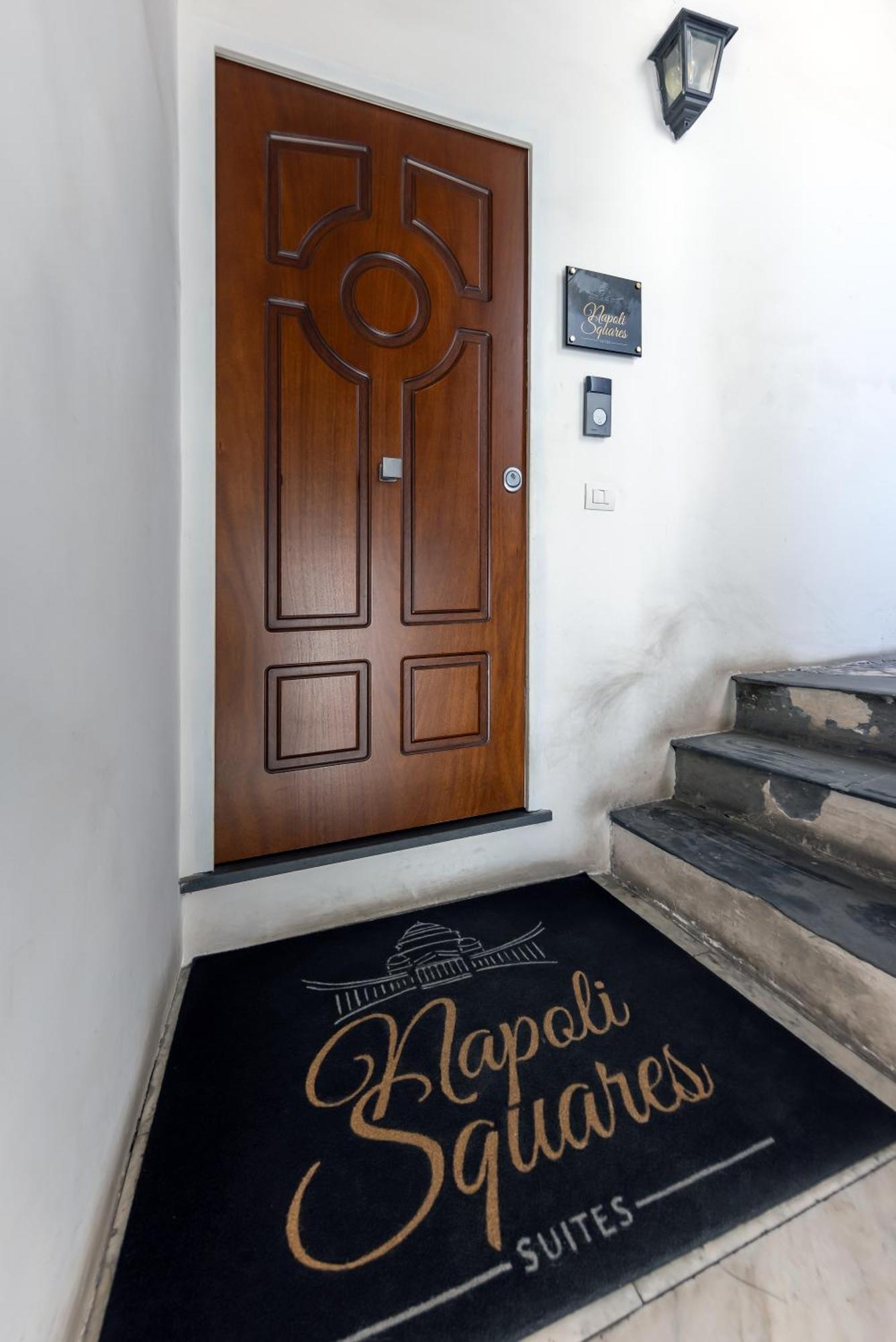 Napoli Squares Suites Eksteriør billede