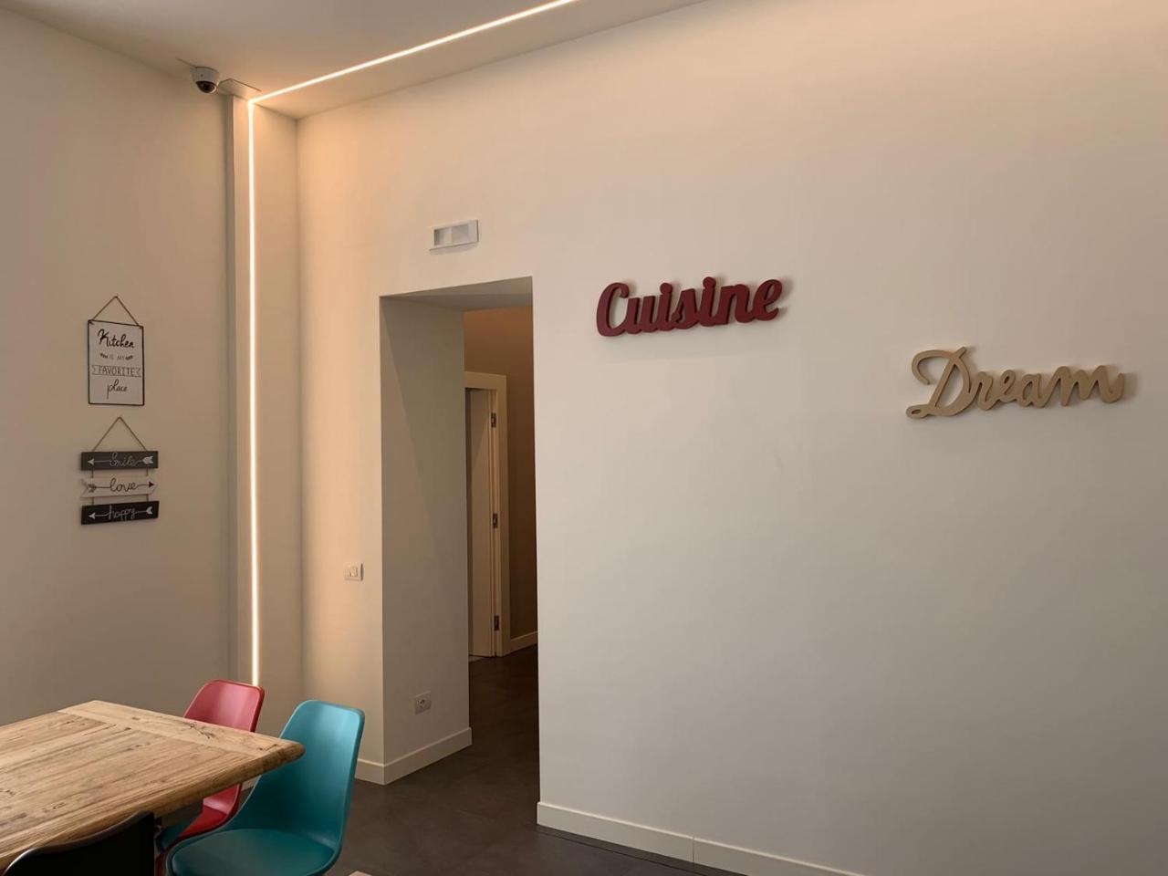 Napoli Squares Suites Eksteriør billede