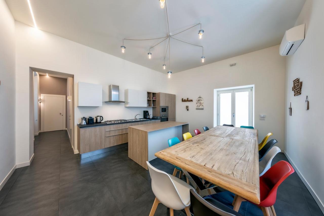 Napoli Squares Suites Eksteriør billede